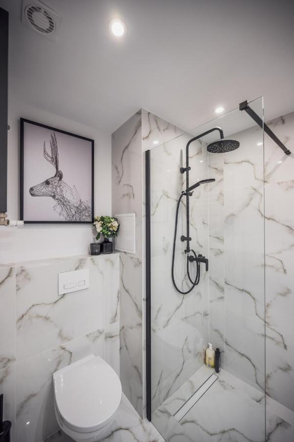 Przytulny Apartament 150 Metrów Od Rynku Apartament *